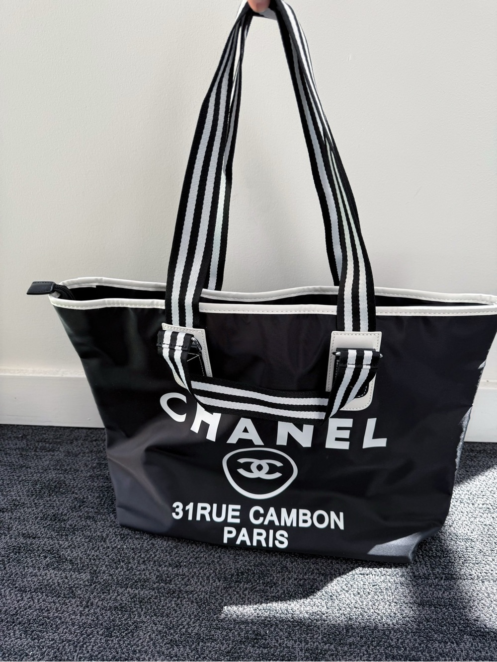 Chanel Beauty Makeup Black Nylon Tote Bag Large Shopper 31 Rue Cambon Paris GWP - Picture 5 of 7